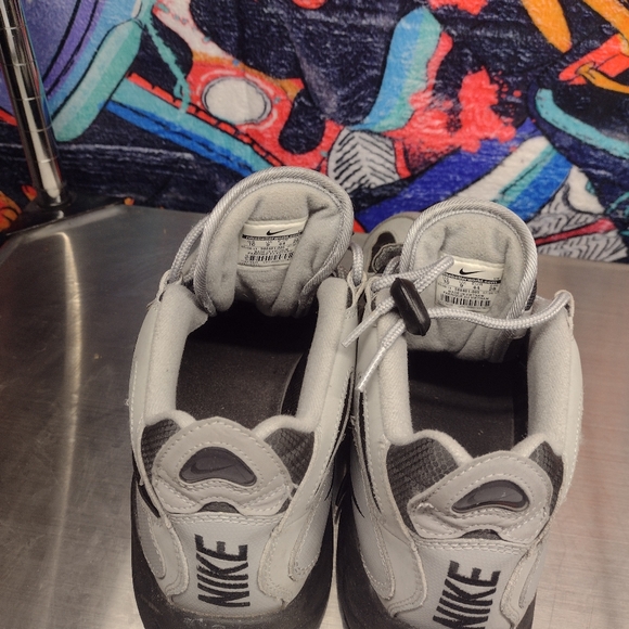 Nike Air Turf Raider - Picture 3 of 4